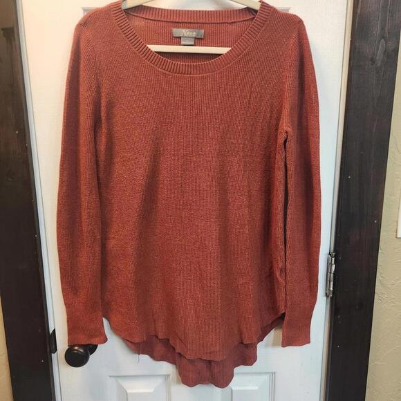 Natural Reflections Sweaters - Natural Reflections Women's Long Sleeve Knit Top in Rust, Size Large